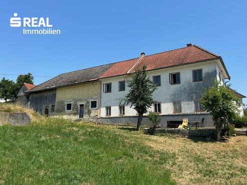 Sanierungsbedürftige Liegenschaft  mit zusätzlichem Bauland