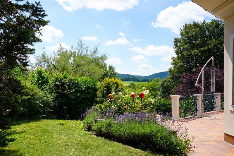 obere Gartenaussicht mit Blick nach Sdwesten