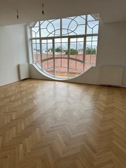 Dachatelier mit Traumfenster