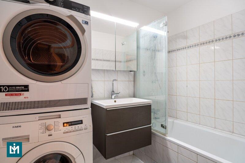 Badezimmer (UG.)