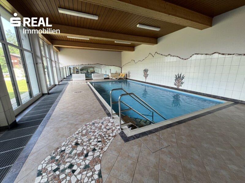 Schwimmbad
