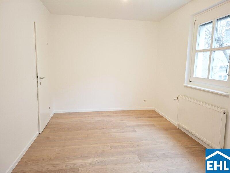 Muster Zimmer