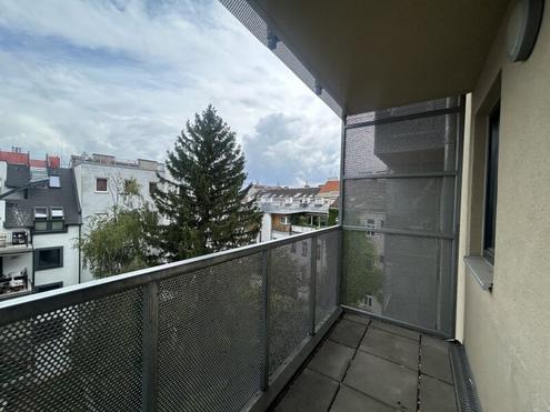 Thaliastrae - 2 Zimmer Neubau mit Balkon im 4. Liftstock