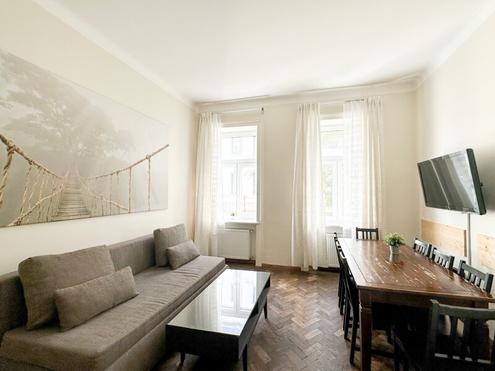 Traumhafte 2-Zimmer-Wohnung in 1150 Wien - ideal als WG!