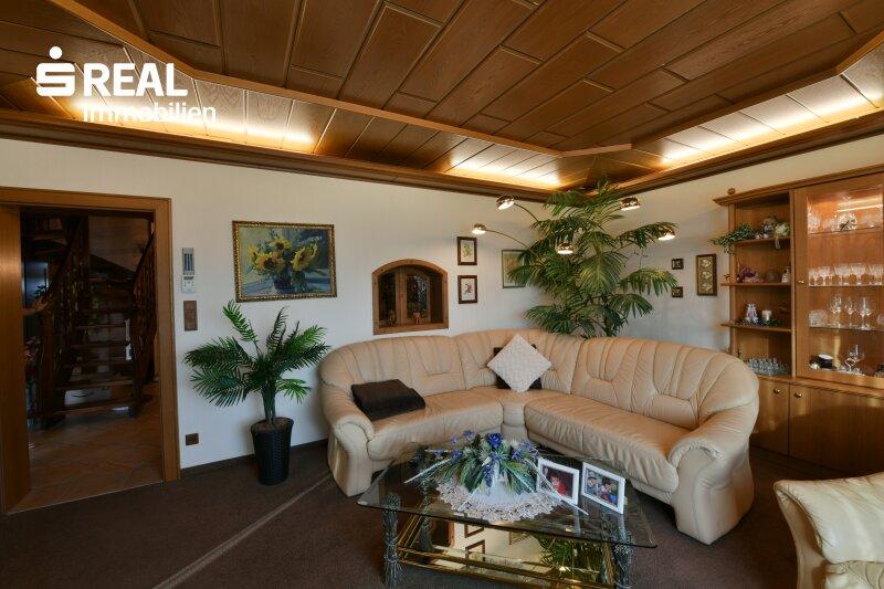 Wohnzimmer  EG