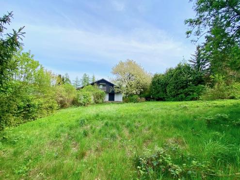 HAUS zu SANIEREN mit GARTEN im Wienerwald