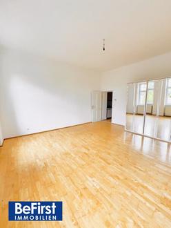 Helle 2 Zimmer Altbauwohnung in ruhiger Lage von Stadtlau
