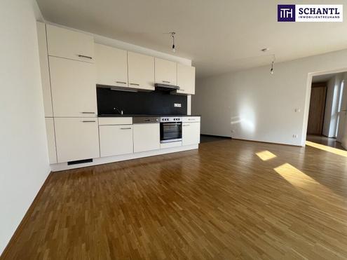 Schnuggelige Single-Wohnung mit Balkon und schöner Aussicht direkt zum Schlossberg - 8020 Graz