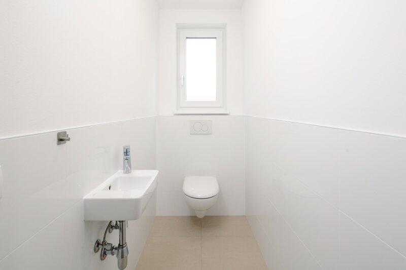 separate Toilette