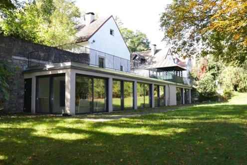 Idyllisch residieren in historischem Ambiente oben am Kahlenberg !  RARITÄT