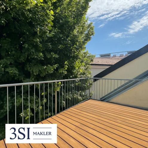 Top sanierte Dachgeschoßwohnung mit Terrasse und Grünblick - Nahe Kutschkermarkt