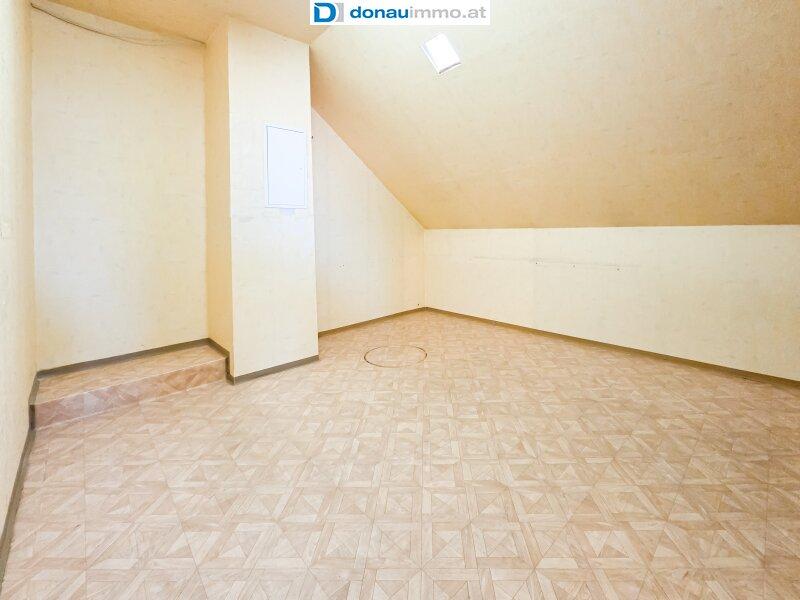 Einfamilienhaus mit Garten Bezirk Gmnd
