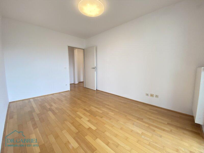 Schlafzimmer II