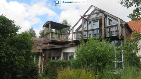 2093 Geras: Gerumiges, rustikales Landhaus mit Garten