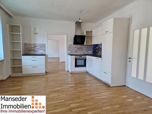 TOLLE MIETWOHNUNG, CA. 130 m² + DACHTERRASSE IN BÖHEIMKIRCHEN!