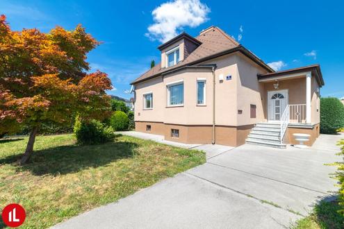 Traumhaftes Einfamilienhaus in Schwechat - sonniger, groer Garten - top Lage!
