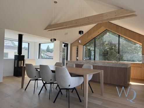 Traumhaus mit Pool und herrlicher Aussicht ab sofort verfgbar!