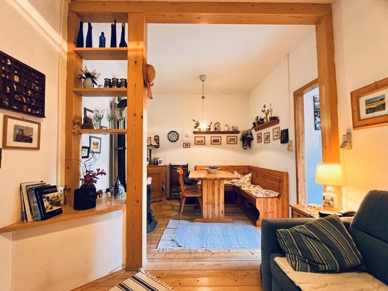 Gesamtblick Wohn-Schlafzimmer