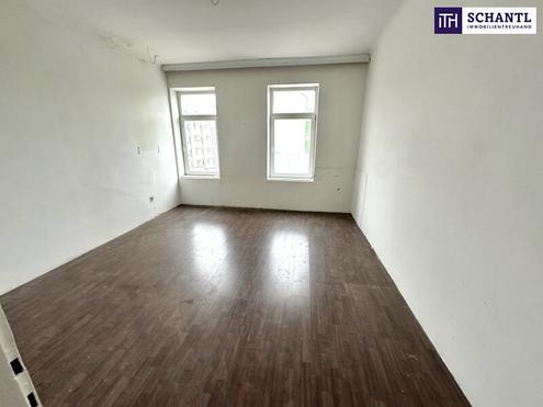 Sanierungsbedürftige Ein-Zimmer-Wohnung im 2.OG! Sanieren Sie diese Wohnung ganz nach Ihren Bedürfnissen.
