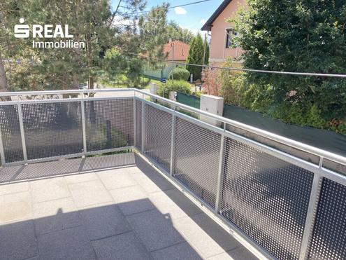 schöne 3-Zimmer-Wohnung in Grünruhelage ab 01.09 zur Vermietung