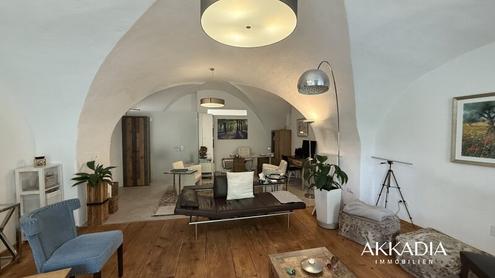 Praxis/ Studio direkt am Schrannenplatz zu vermieten | Optional mit Parkplatz