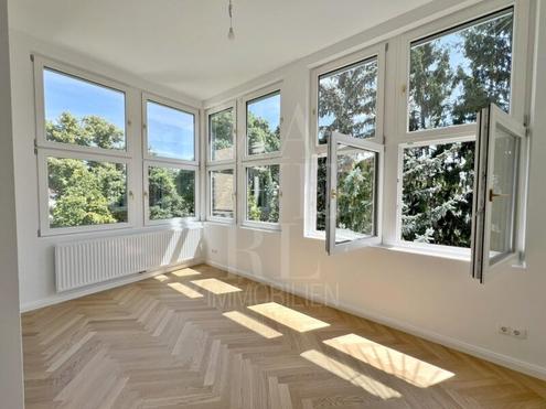 Ersbezug! wunderschön sanierte Altbauwohnung im Cottage