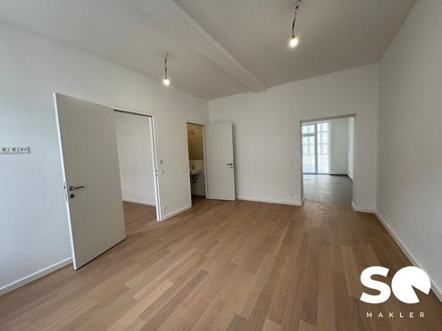 #SQ - ALTBAU: SCHÖNE, HELLE 2-ZIMMER-WOHNUNG