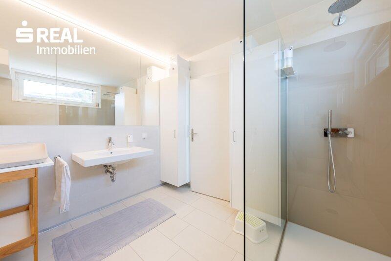 Badezimmer 1