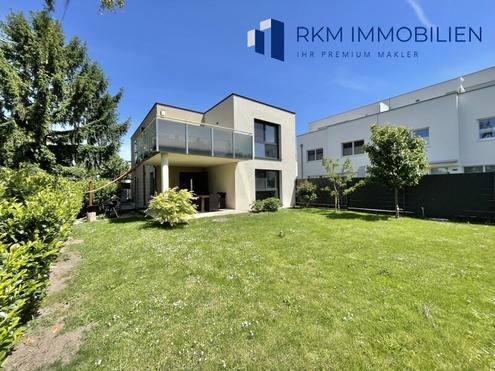 Stilvolles Einfamilienhaus - 7 Zimmer, Gartenidylle & Wohnkomfort auf höchstem Niveau