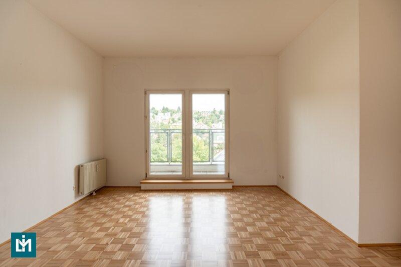 Schlafzimmer (N) OG.