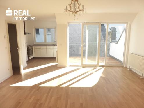 Wohlfühl-Zuhause mit Terrasse im 1. Dachgeschoß - ruhige, attraktive Lage im 6. Bezirk