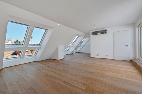 THE TEMPTATION - Groe Maisonette Wohnung mit Terasse & Balkon - 4 Zimmer