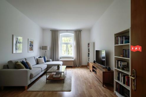 Komfortable Altbau Wohnung im Zentrum