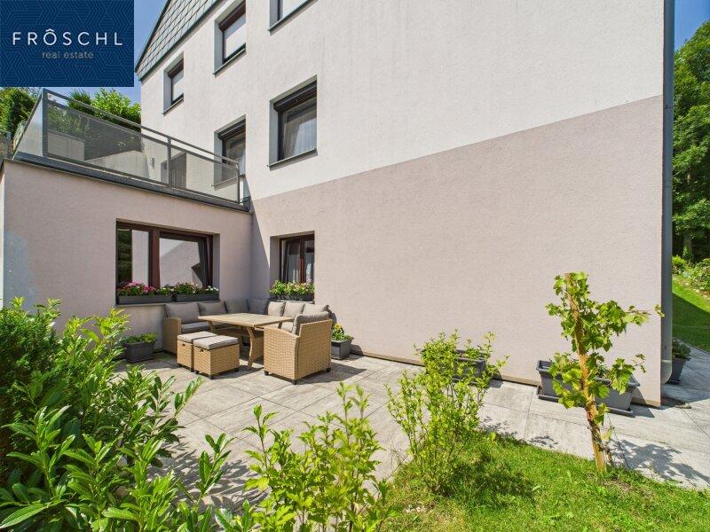 Terrasse mit Essbereich