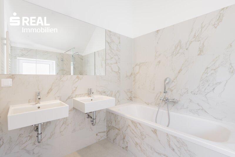 Badezimmer DG