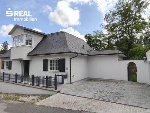 Gepflegtes Einfamilienhaus mit Luft-Wasserwrmepumpe