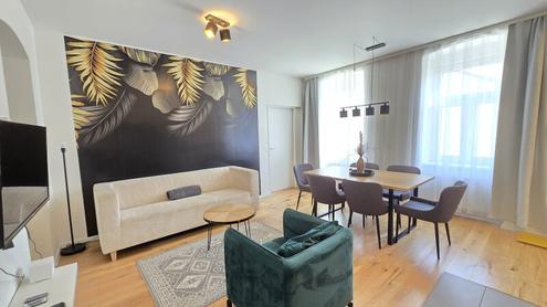 Schöne 3 Zimmer Wohnung, komplett Neu saniert vor einem Jahr