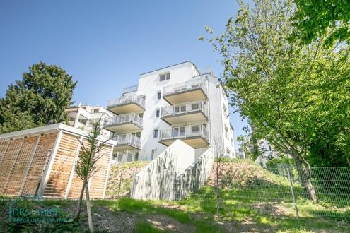 MODERNE 4-ZIMMER WOHNUNG MIT BALKON
