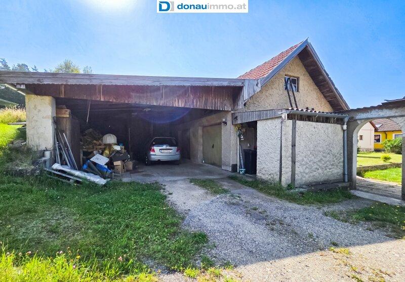 Haus in Alt-Nagelberg mit Nebengebude
