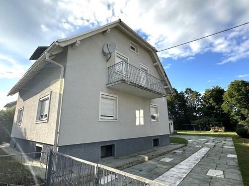 SANKT THOMAS, Einfamilienhaus mit groem Garten, 5 Zimmer, Wohnkche, 1139 m2 Grundstck, Wirtschaftsgebude