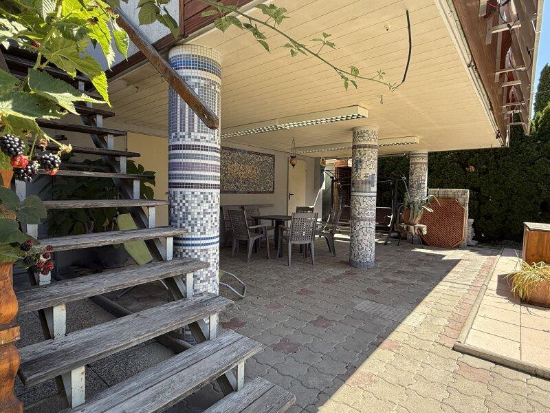 berdachte Terrasse