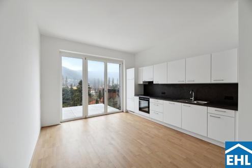 2-Zimmerwohnung mit Loggia! Natur und Moderne vereint im Süd-Spitz