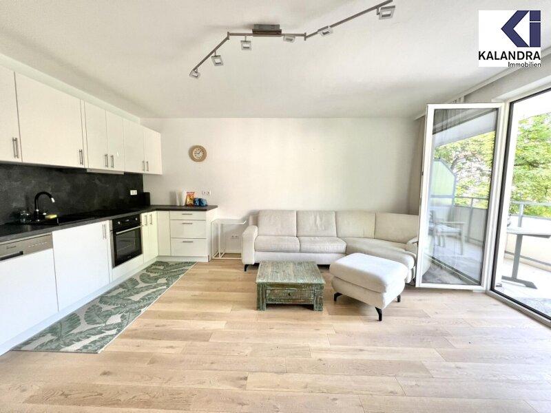 Wohnzimmer & offene Kche
