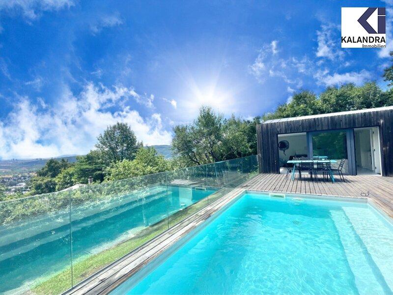 Pool Blick +