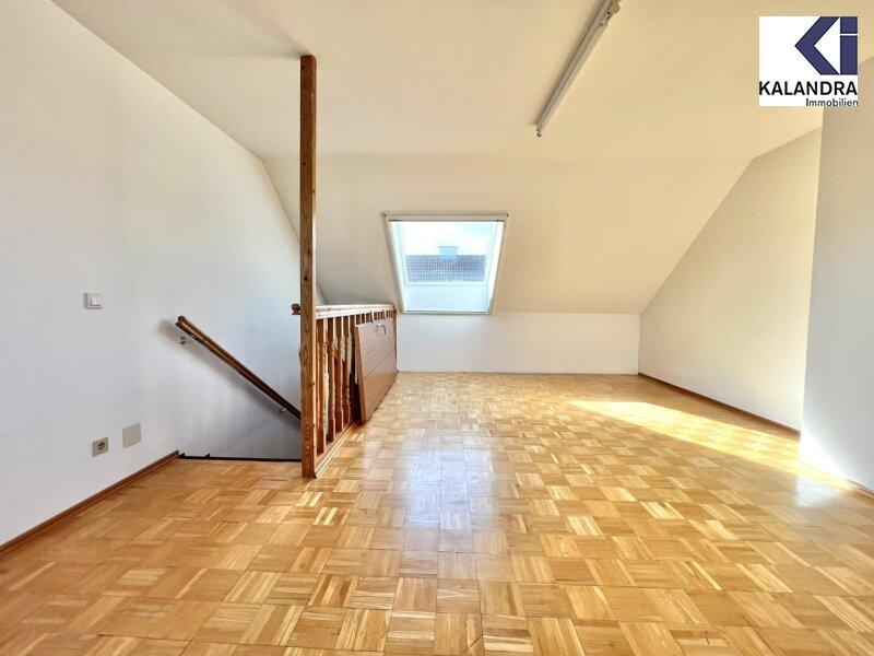 Studio im Dachgescho