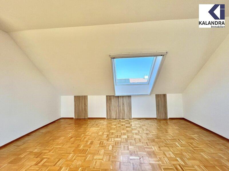 Studio im Dachgescho