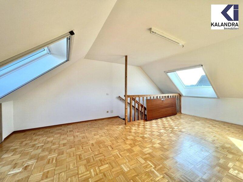 Studio im Dachgescho
