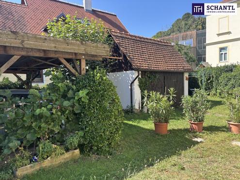 ++HOCHPARTERREWOHNUNG mit GARTENANTEIL in in RUHIGER STRASSGANGER-LAGE++ GARTENNUTZUNG ca. 280m², CARPORT++ LEICHT SANIERUNGSBEDÜRFTIG++