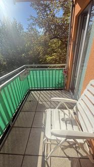 2-Zimmer-Wohnung mit Balkon und Wintergarten, sowie ein opt. Stellplatz und optionaler Mblierung!