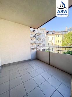 Schne 2,5-Zimmerwohnung inklusive Kche mit schner Loggia